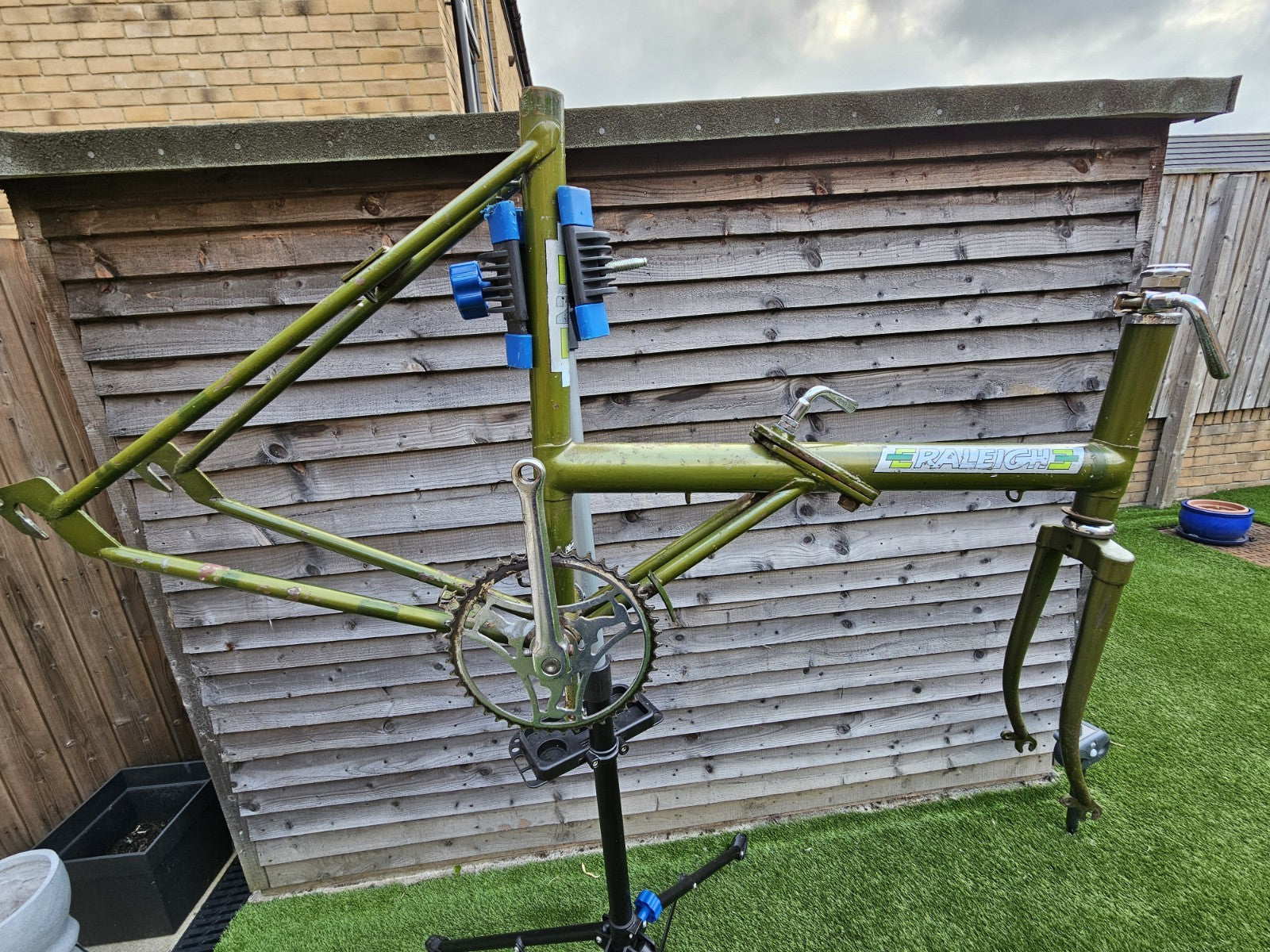 Raleigh Shopper Twenty 20 Frame 70s  Stowaway folding bike. including crakset.