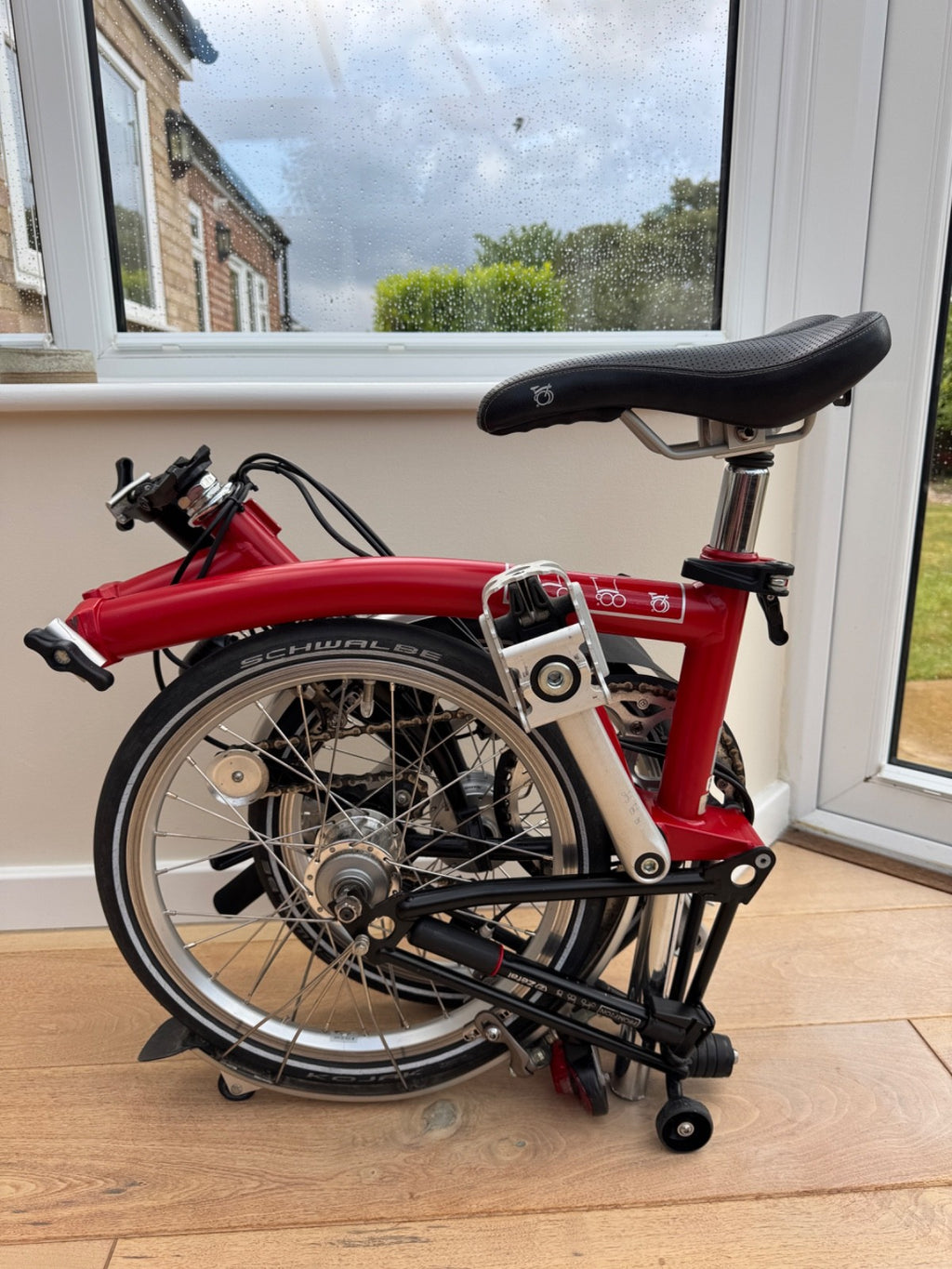 Brompton 3-speed folding bicycle, red, immaculate condition, hardly used