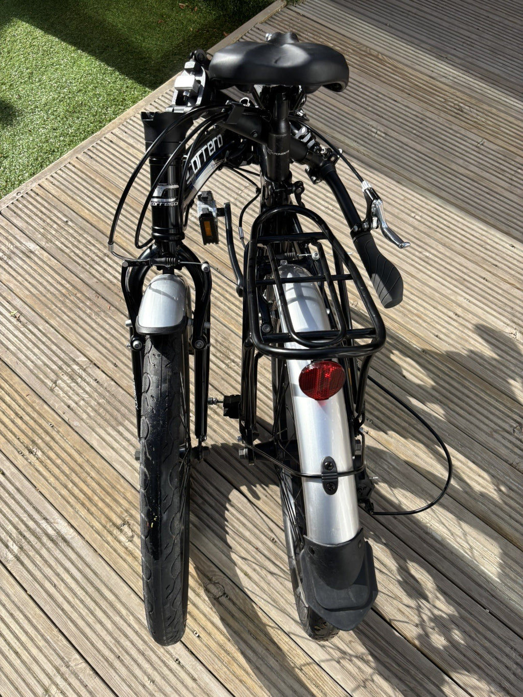 Carrera Intercity 20'' Unisex 8-Speed Folding Bike Black