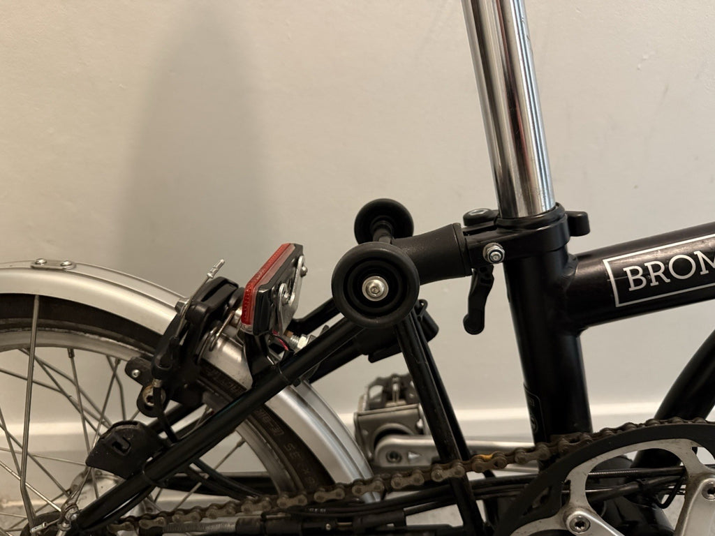 Bromptons 6 Speed 2020 Model with Dynamo Lights Excellent Condition
