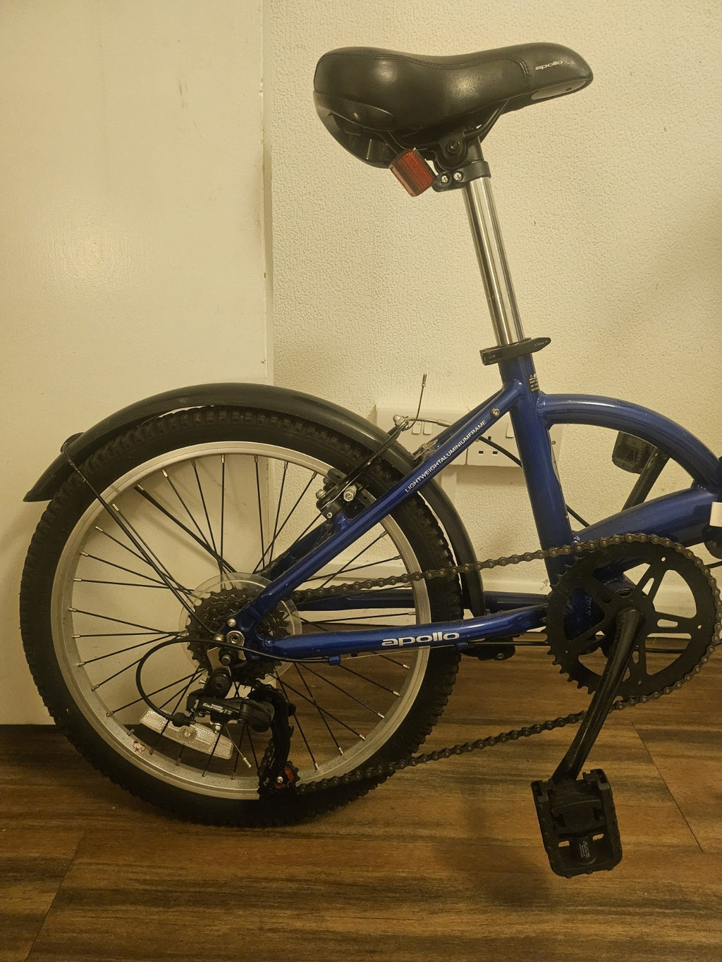 Bicycle Apollo Tuck Folding