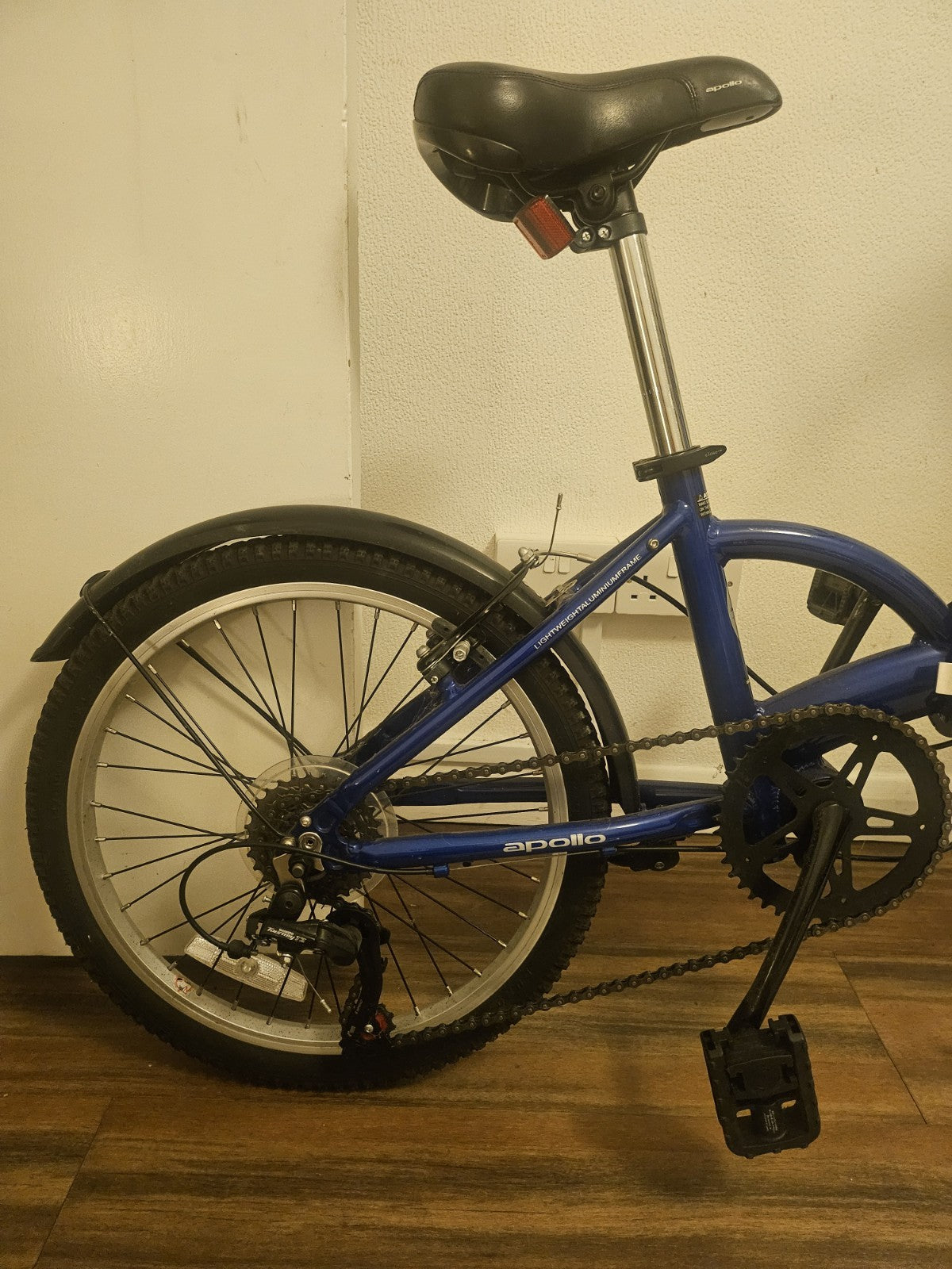 Bicycle Apollo Tuck Folding