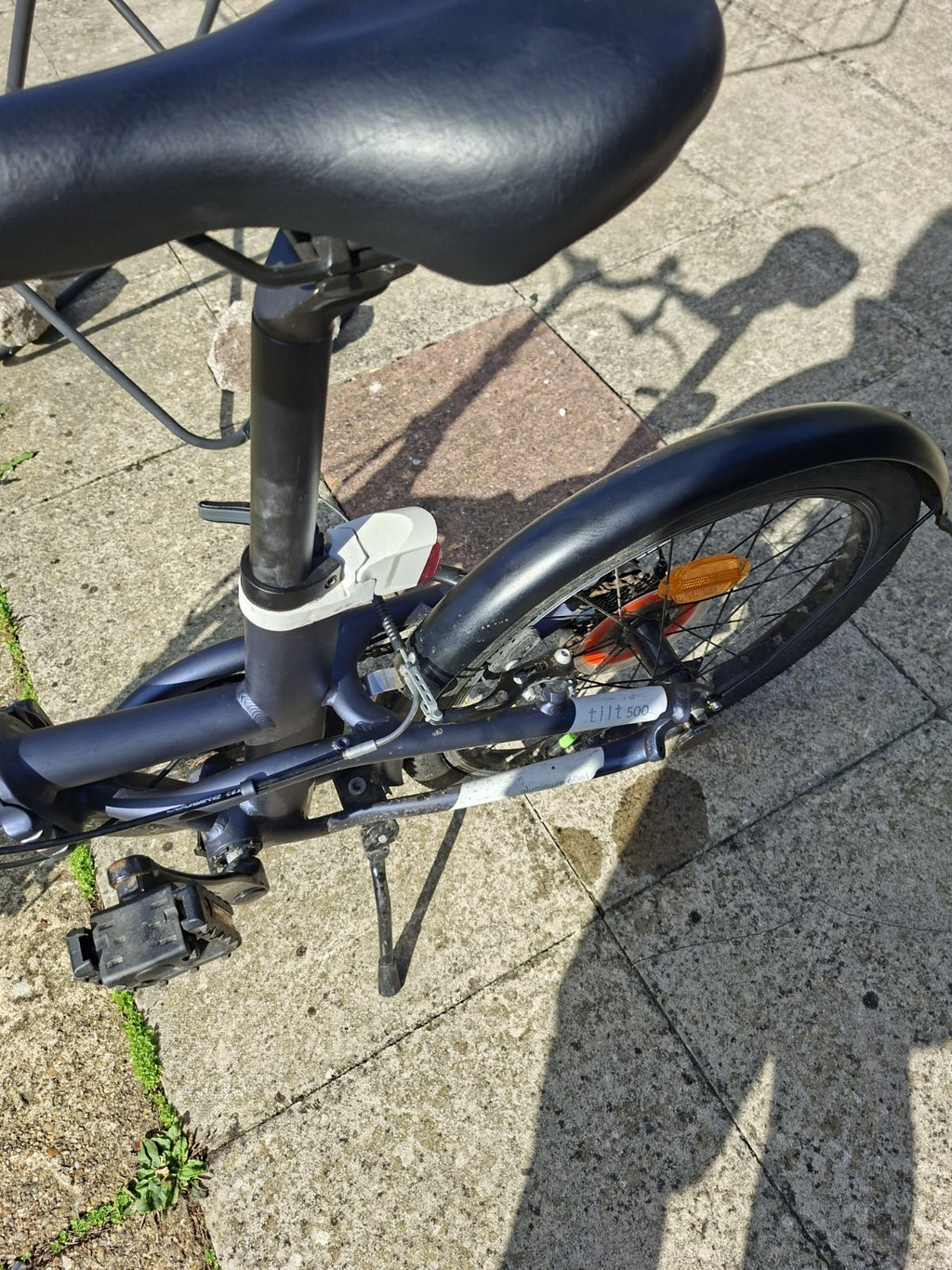 BTWIN Tilt 500 Folding Bike - Very Good Condition - blue - 20 inch wheels