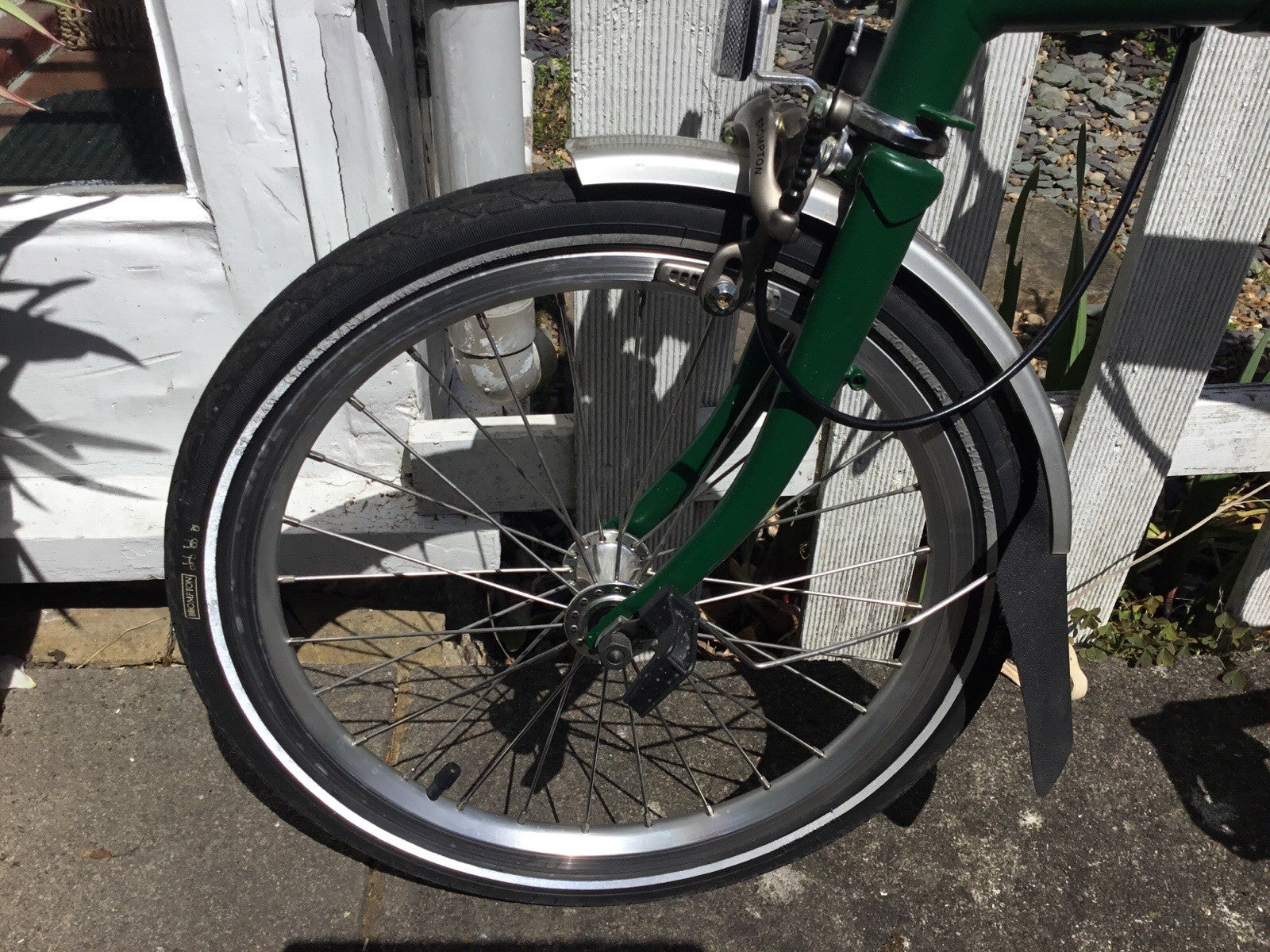 Brompton M3 folding bike 3 speed Racing Green