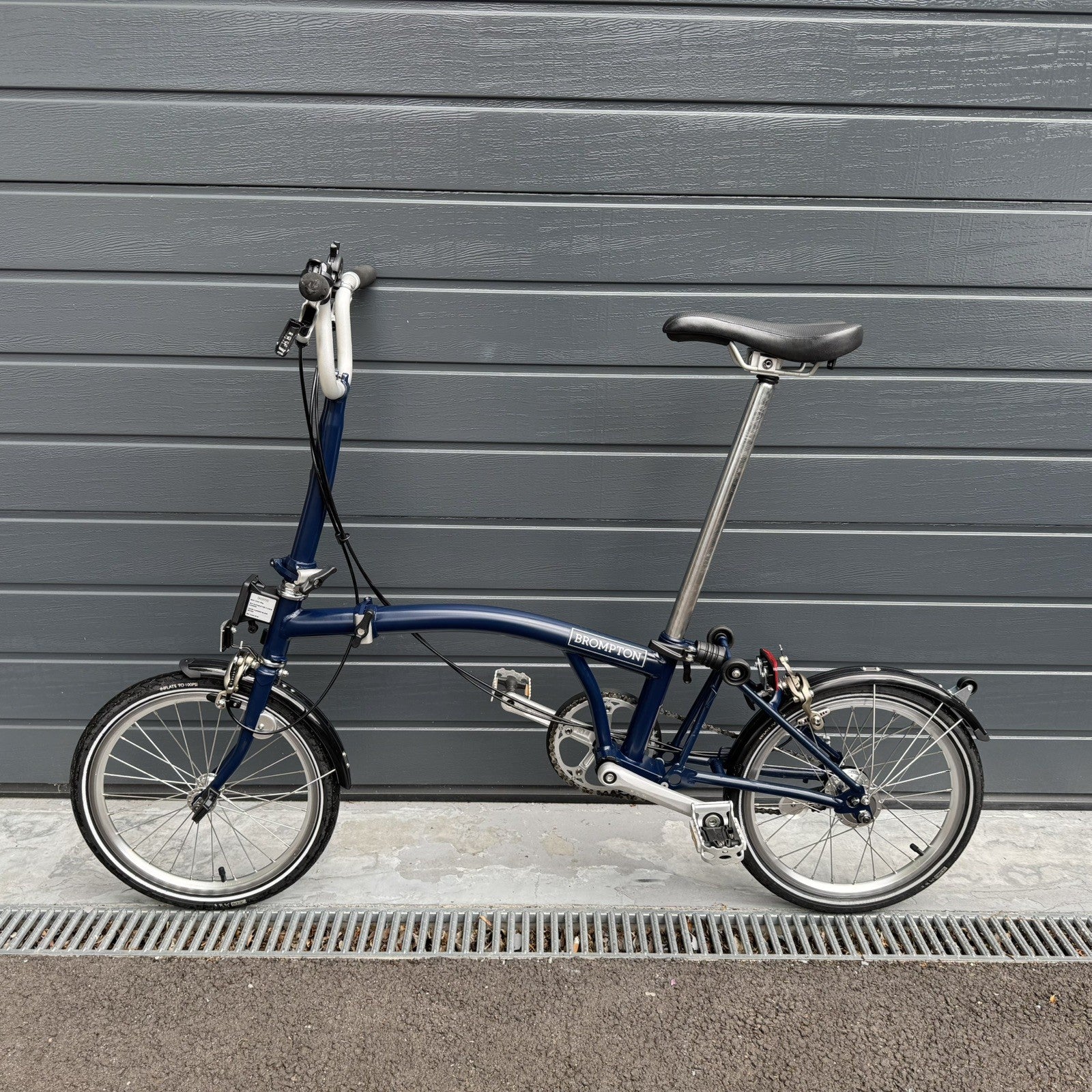 Brompton M3L 3 speed Tempest Blue Superb Condition