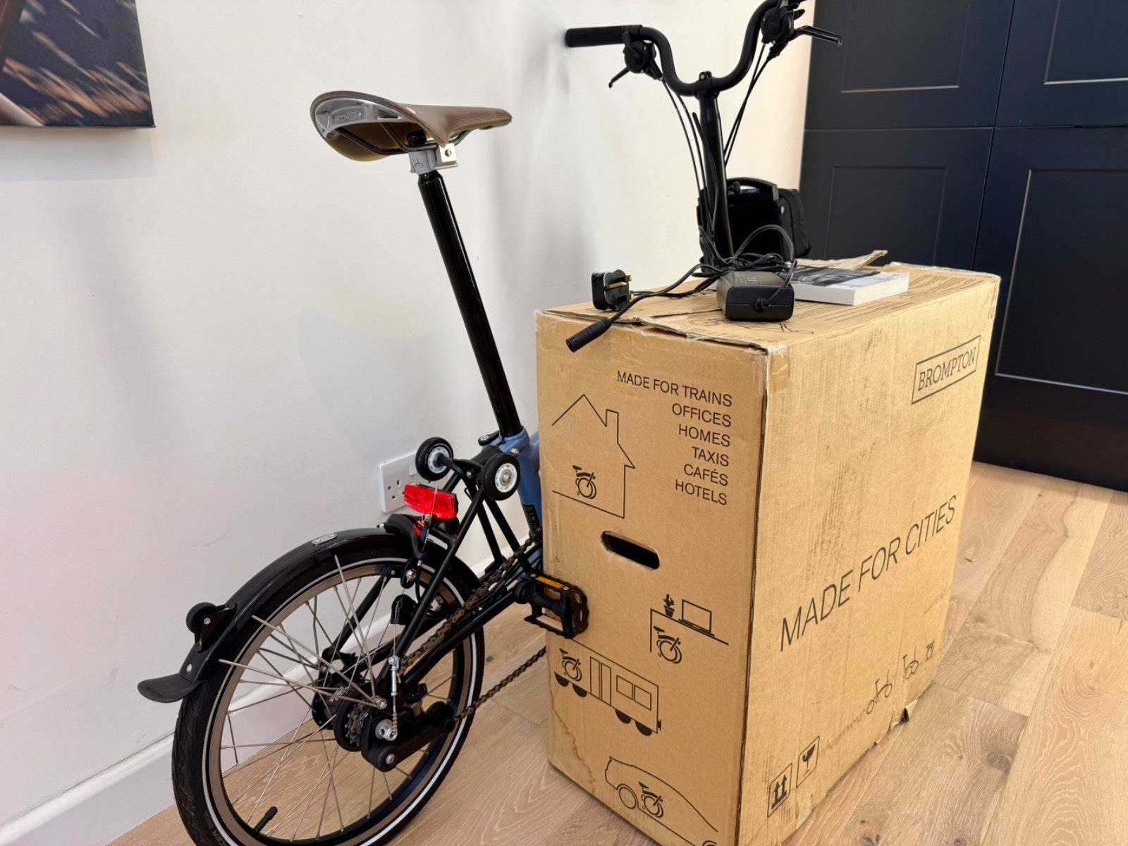 Brompton Electric C Line 6 Speed 2023 Cloud Blue Brooks Saddle - High Haddlebars