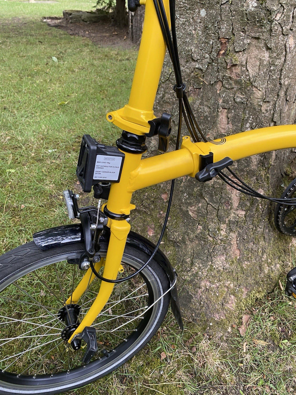 Brompton bike C-line 12-speed 2025 mid bar In bumblebee yellow