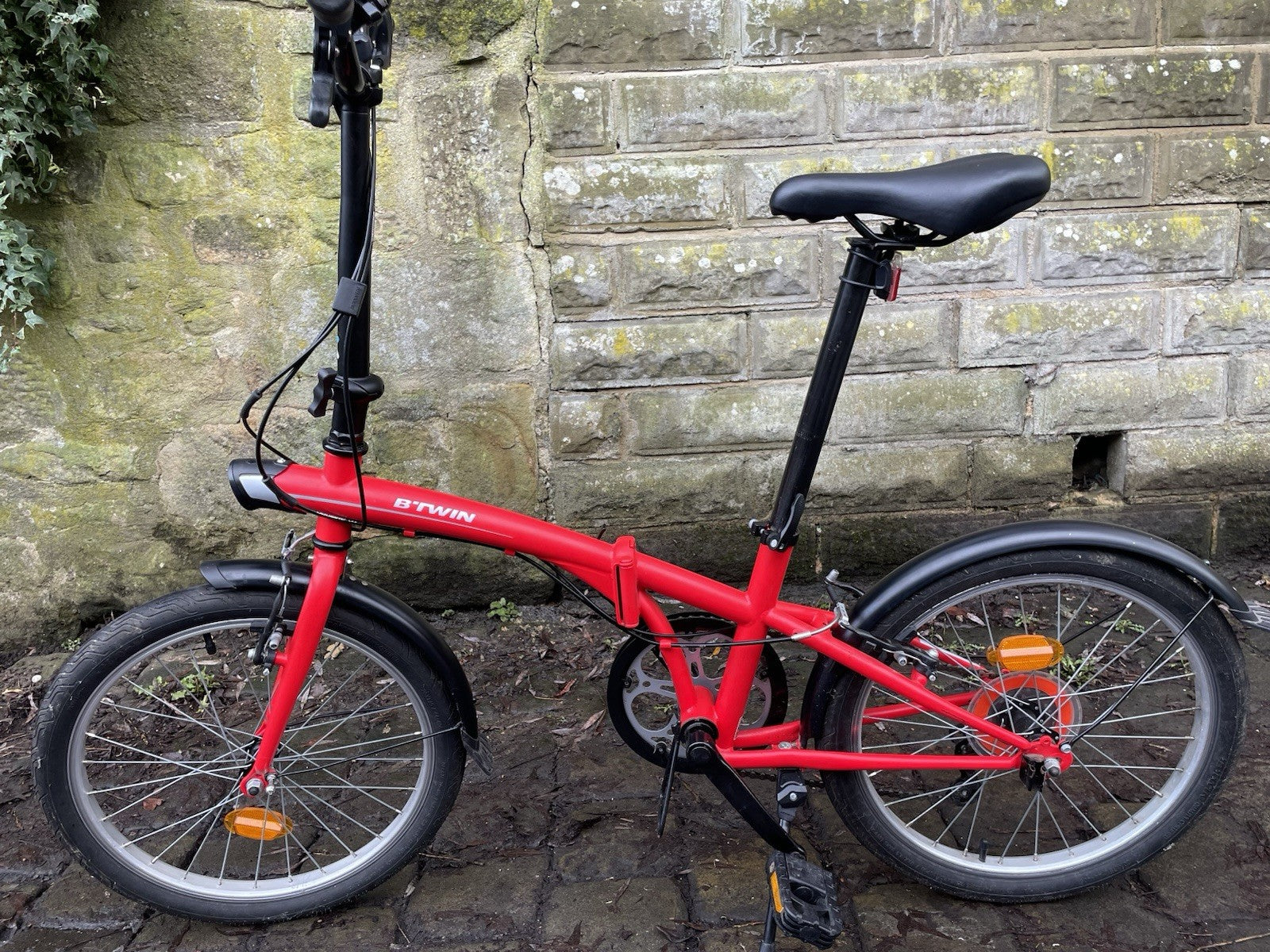 BTwin Tilt 120 Red Folding Bike