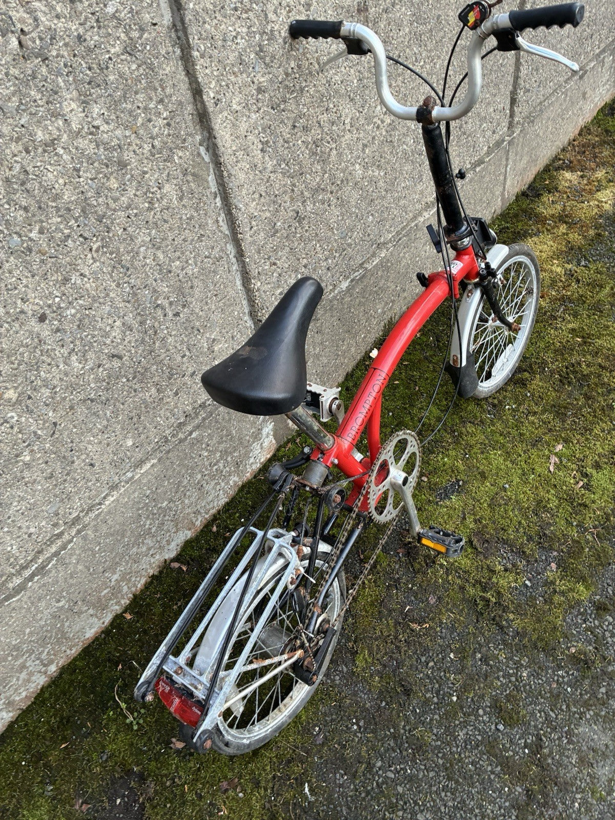 Brompton Folding Bike 6-Speed, Red, Brooks Saddle, Dynamo Lights, Back Rack