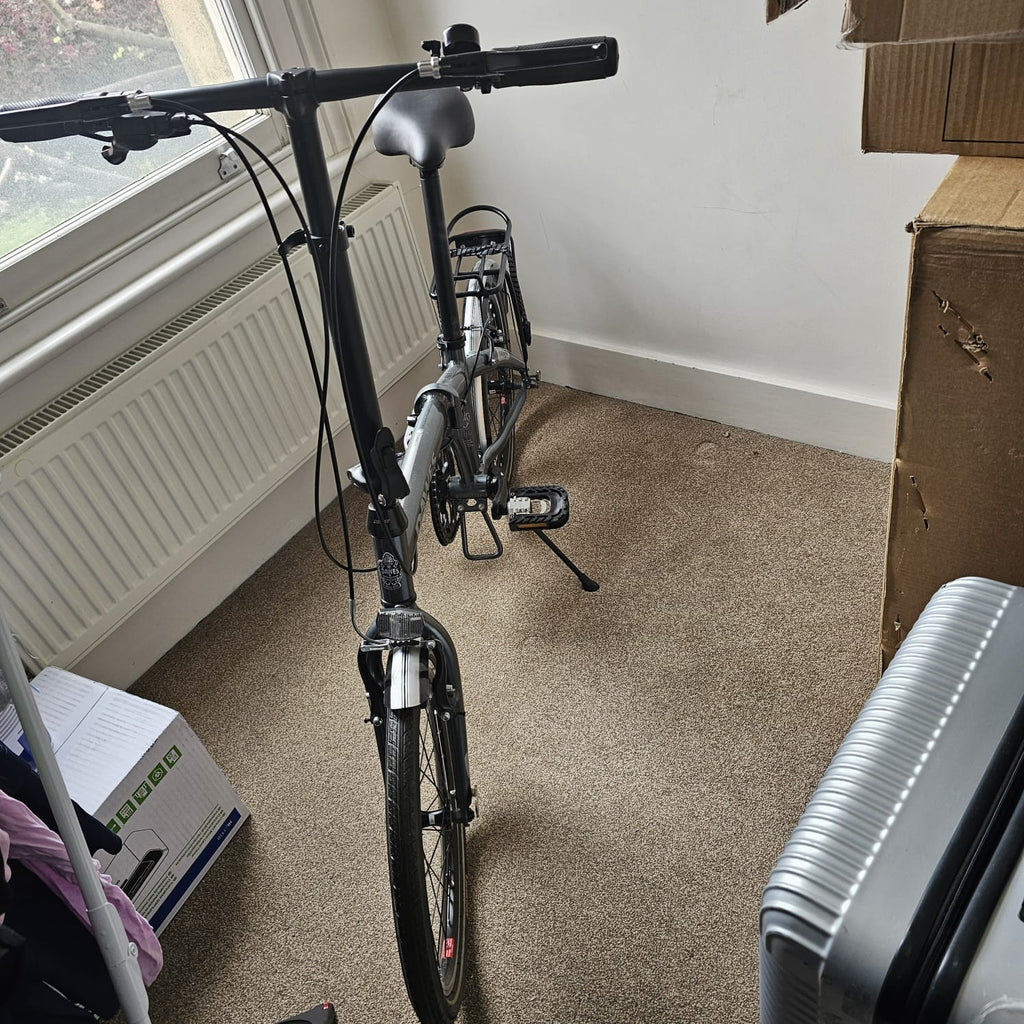 Dawes Kingpin Folding Bike Grey – Used Once – Excellent Condition – RRP £521