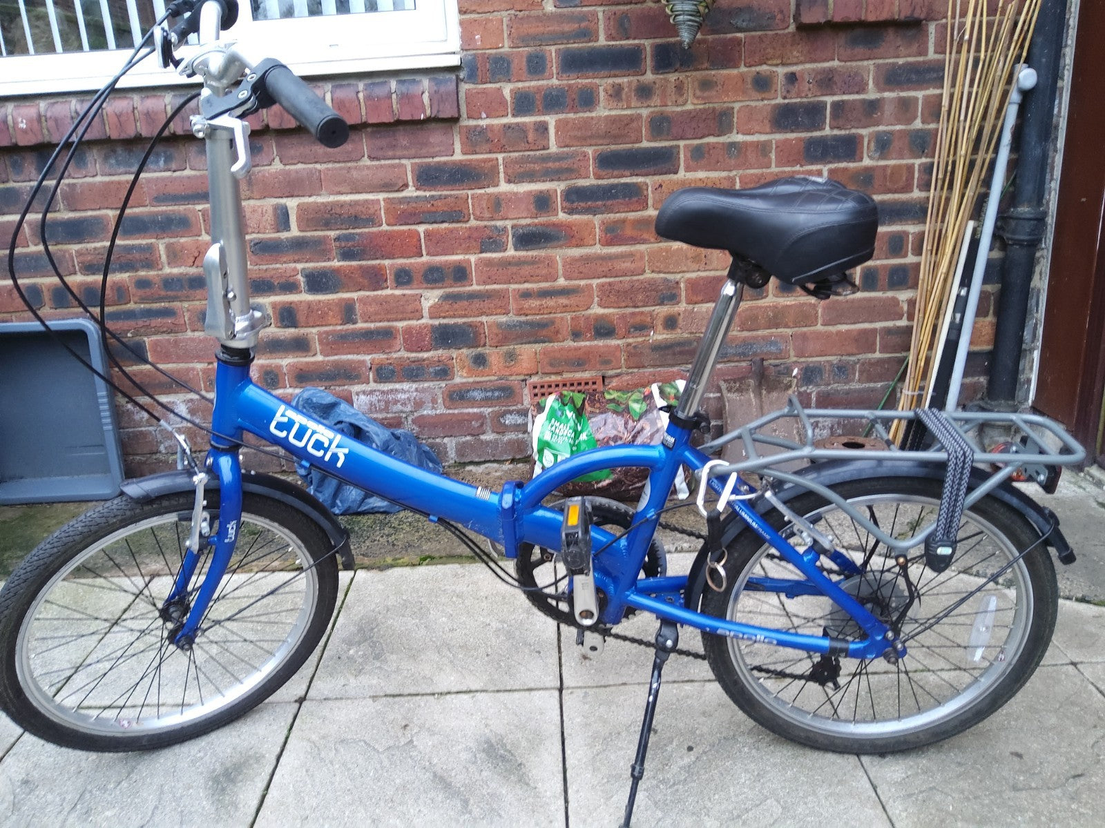 Apollo tuck Folding Bike Aluminium Unisex Adults. Good Condition. £130 ONO