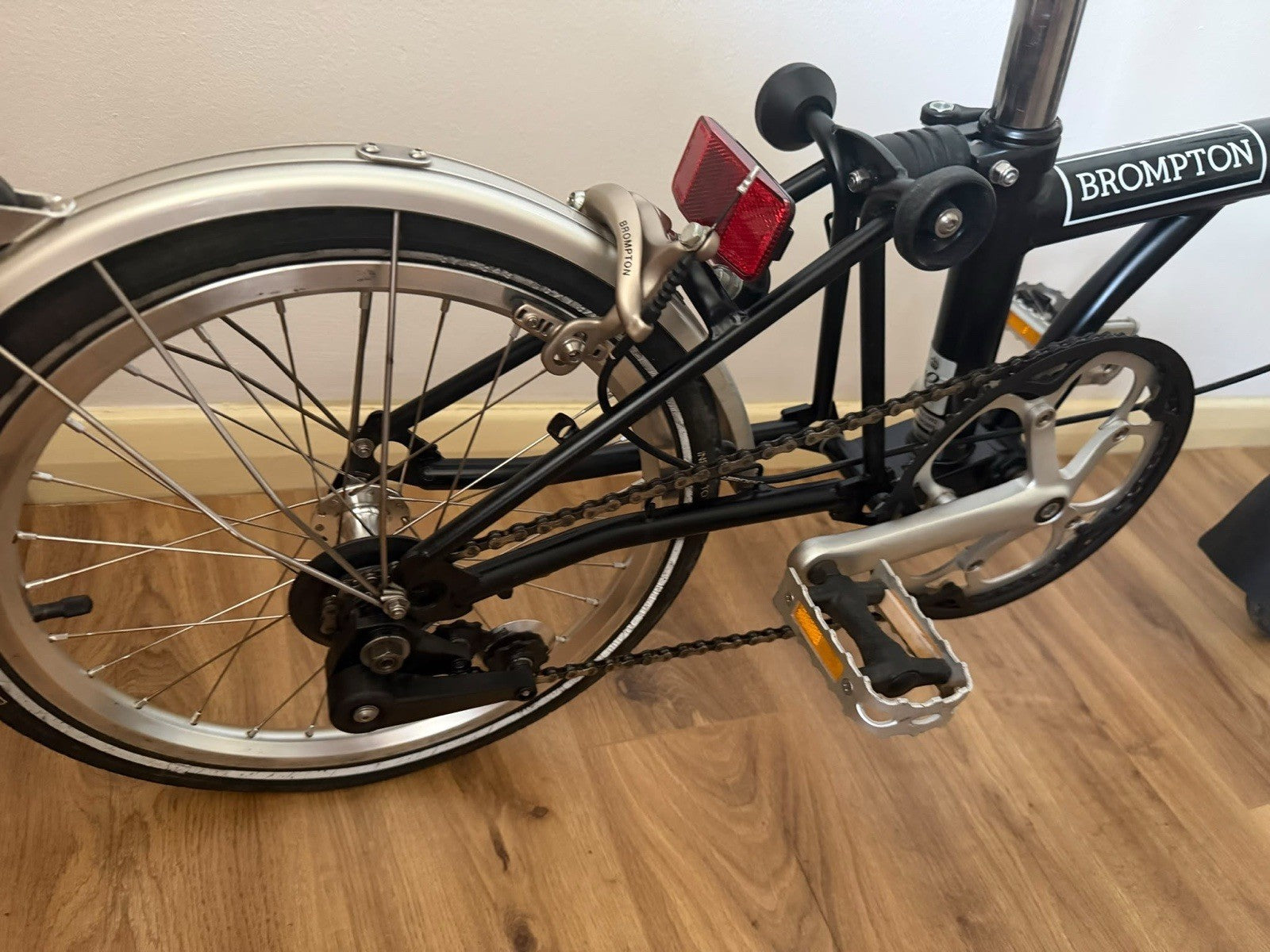 Brompton C Line M1L (Single  Speed) folding bicycle -  (EXCELLENT CONDITION)