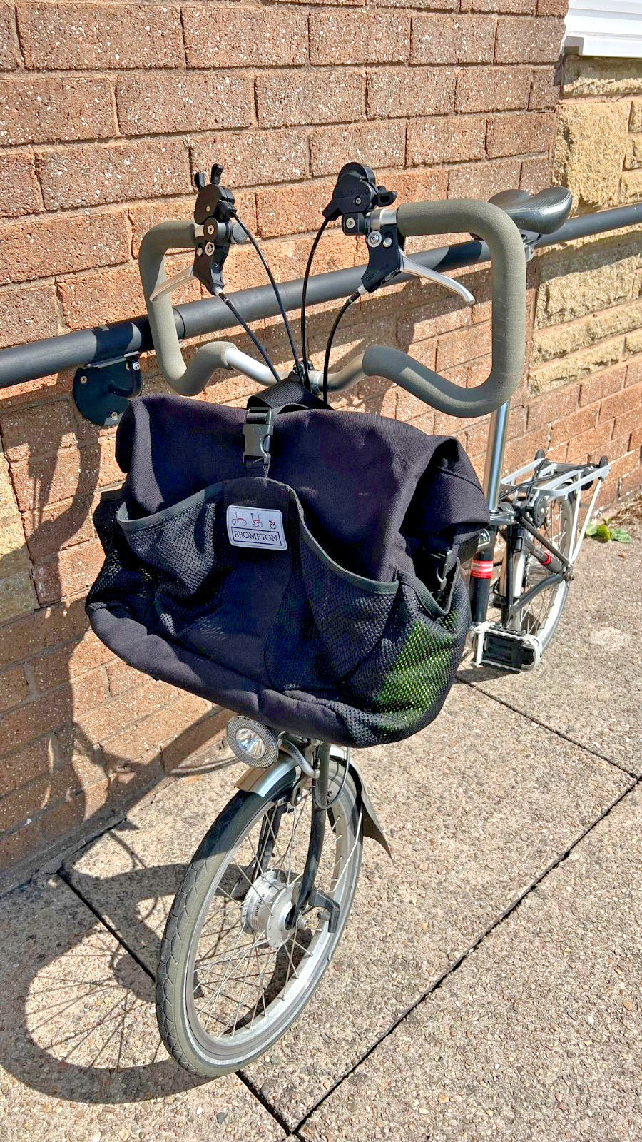 Brompton P6R Black Folding Bike 6 Speed Shimano Hub Dynamo +Genuine Brompton Bag