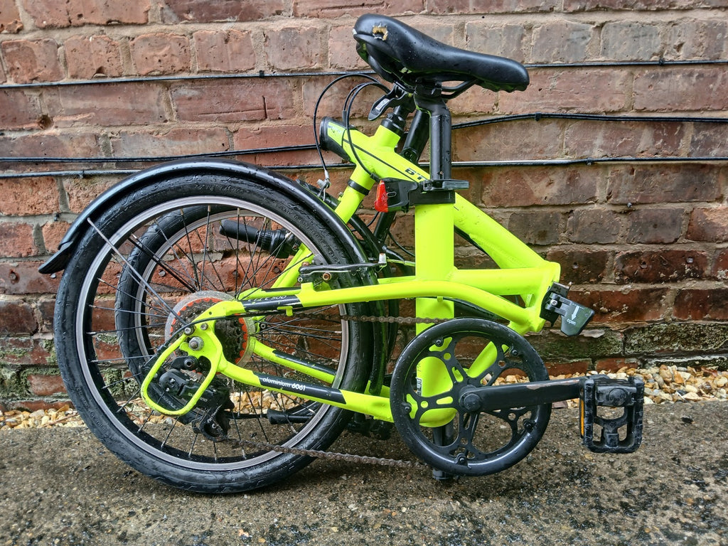 B Twin Tilt 500 Folding Bike 20 Inch Wheels 7 Speed