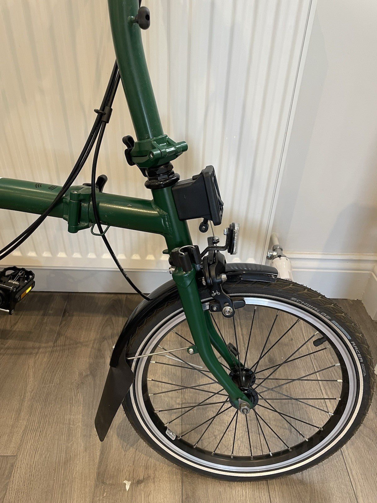Brompton C Line Urban Folding Bike – 2-Speed – Racing Green Excellent Condition