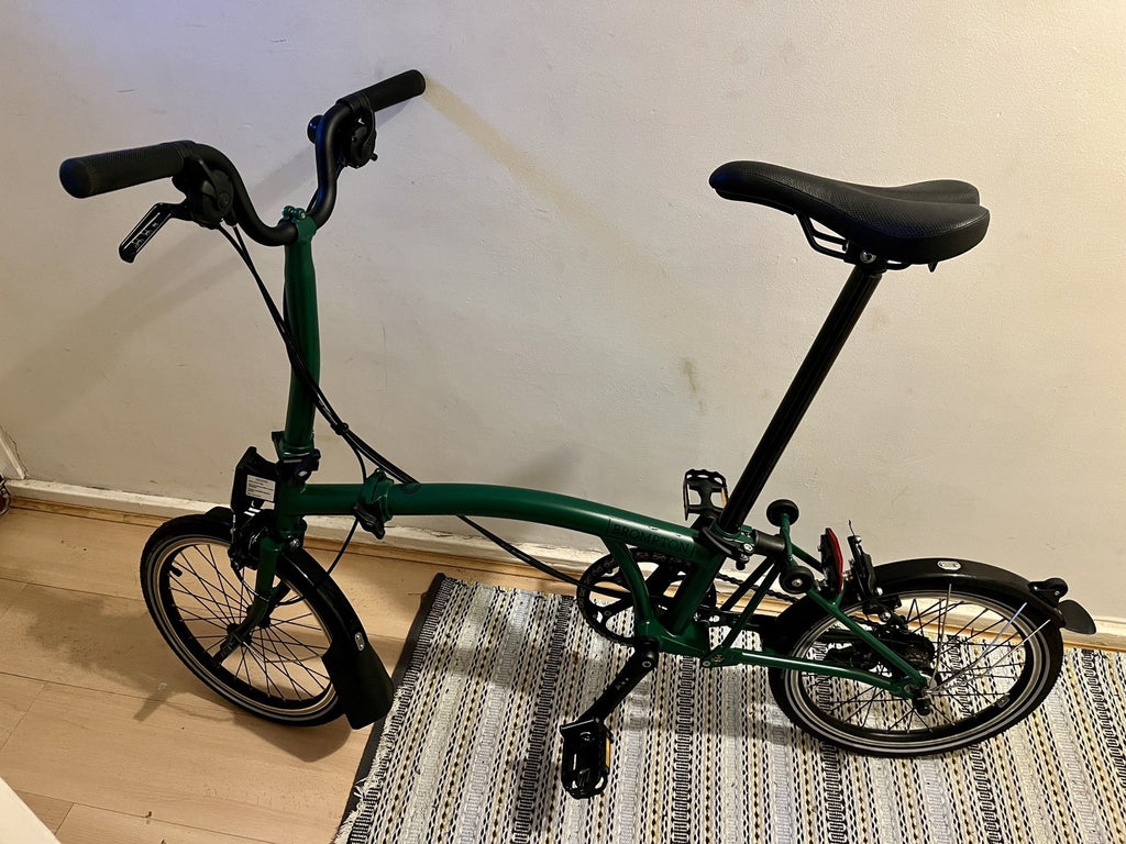 Brompton Bike 6-Speed Explore, Racing Green Mid Handlebar