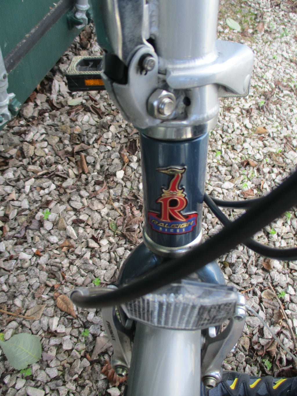 Raleigh Boardwalk Folding bicycle 20” wheels 6 speed, excellent condition