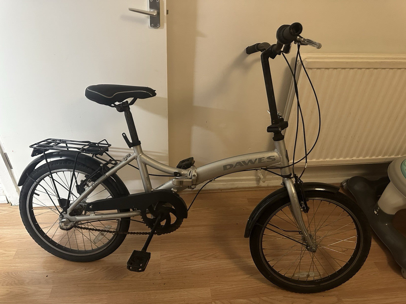Dawes Folding Bike – 20” Wheels – Good Condition (Needs Minor Attention)