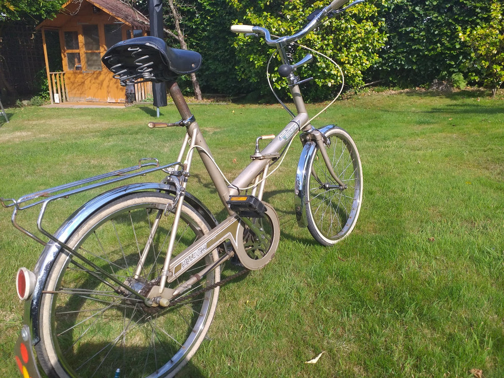 RALEIGH FOLDAWAY FOLDING "SHOPPER" BICYCLE