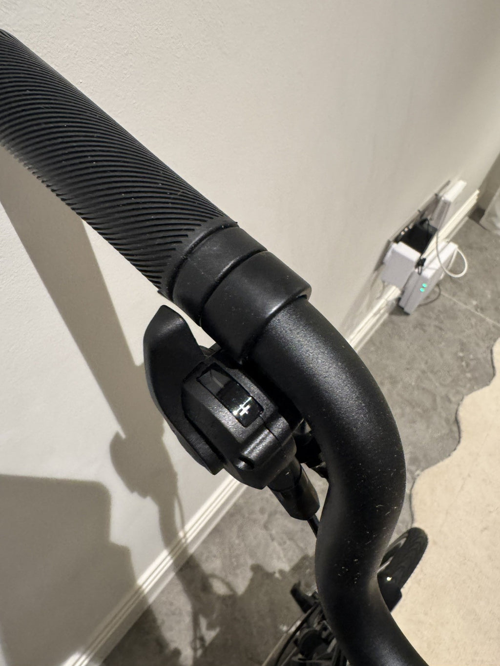 Brompton C Line 2 Speed Mid Handlebar Black Lacquer new 2026