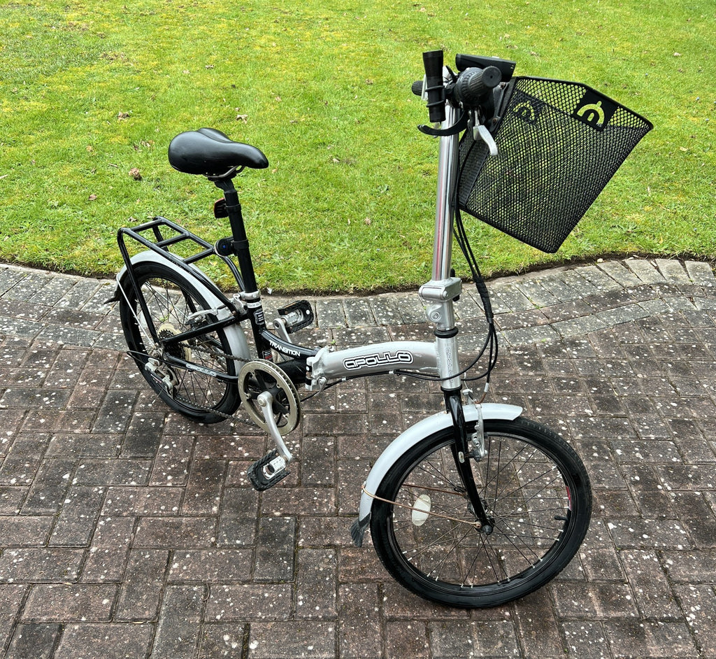 Apollo Transition Folding Bike.  20" Wheels.