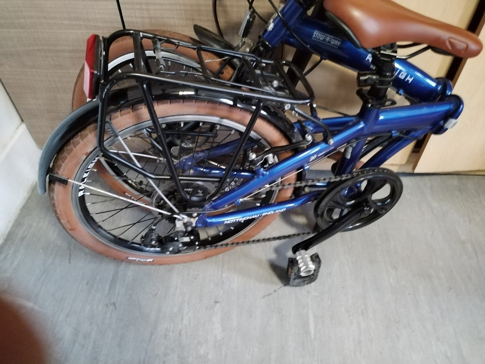 Raleigh Stowaway Folding Bike