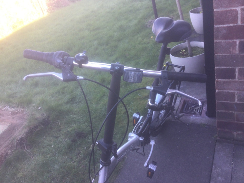 Apollo Transition Folding Bike.  20" Wheels.