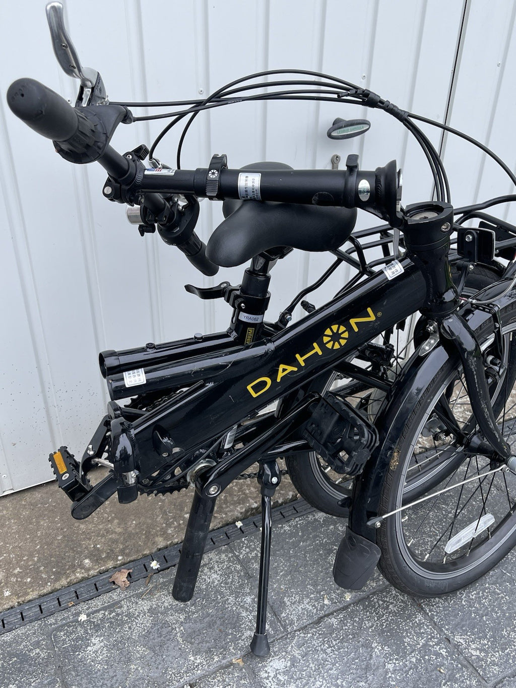 Dahon YRA062 Aluminium Folding Bike 20” Wheels 24 Speed Serviced Excellent Cond