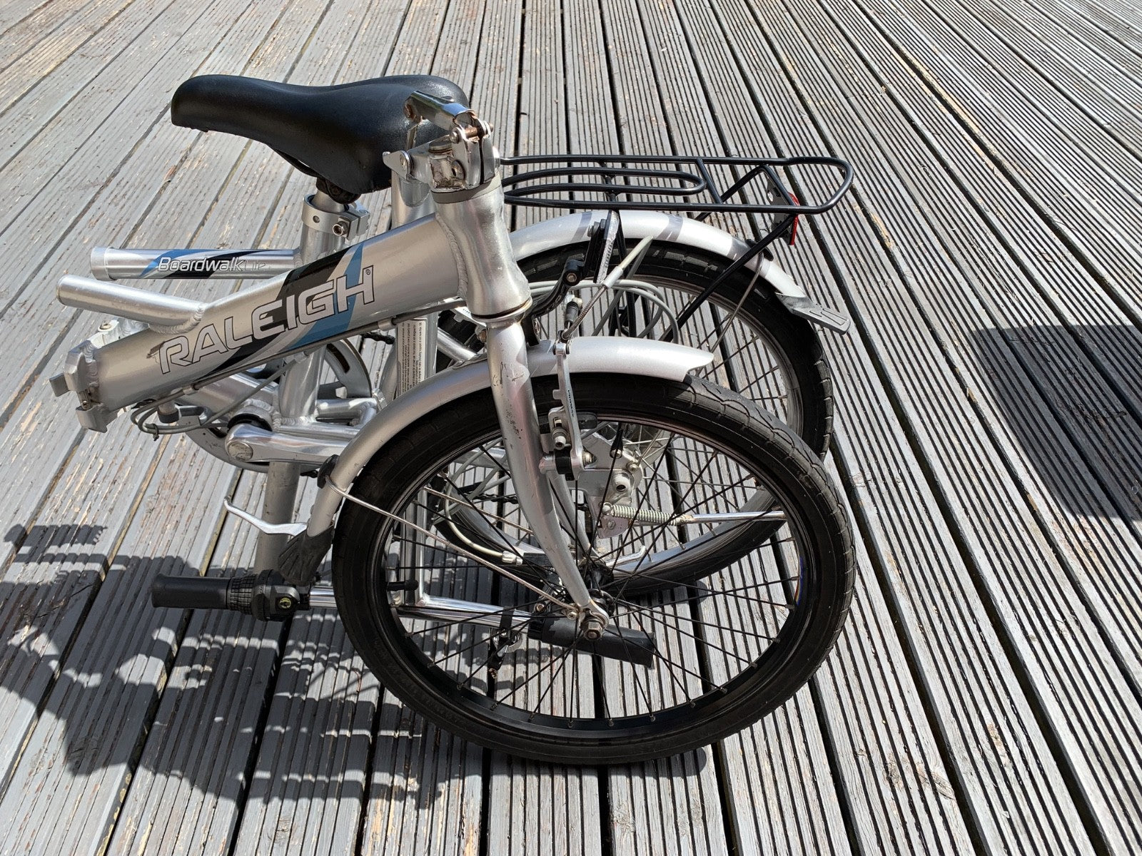 Raleigh Boardwalk Lite 16" Wheel Aluminium Folding Bike with Philips Carrier Bag