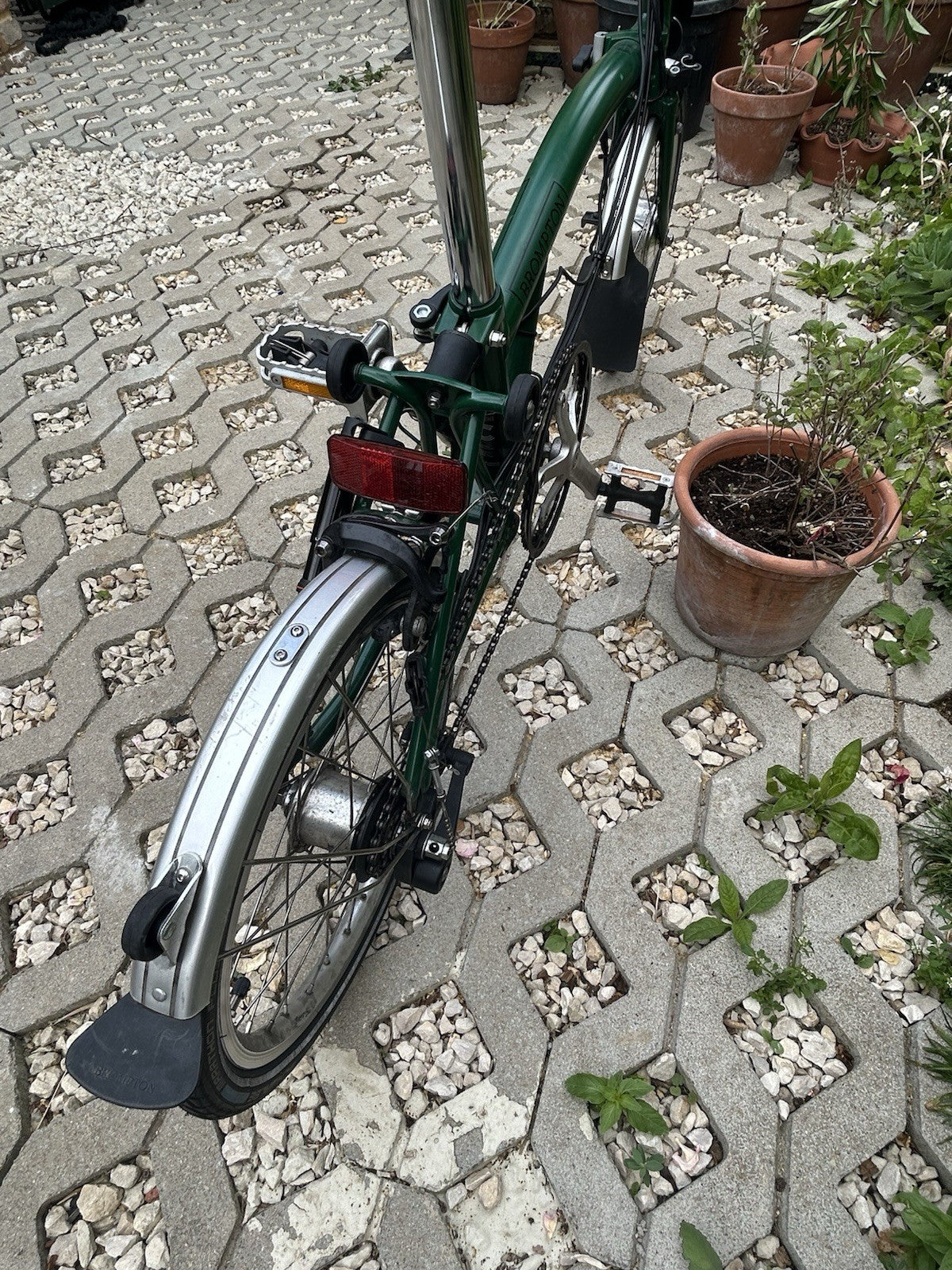 Green Folding Brompton Bike With Swytch Kit In Good Condition