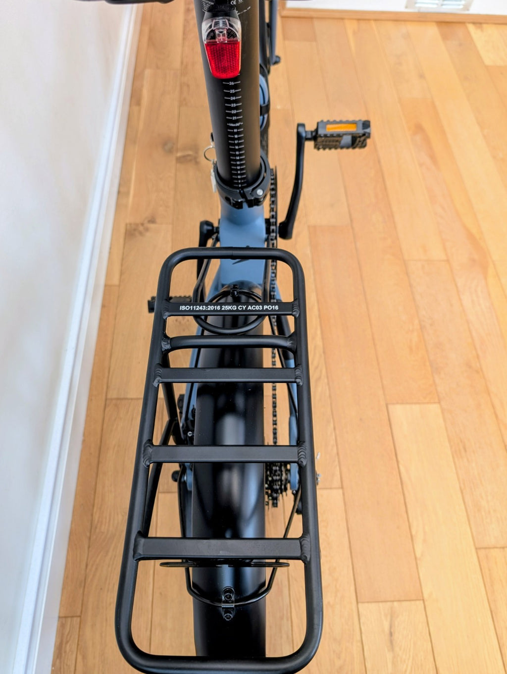 Eovolt Afternoon 20" Folding Bike 7 Speed - Excellent Condition