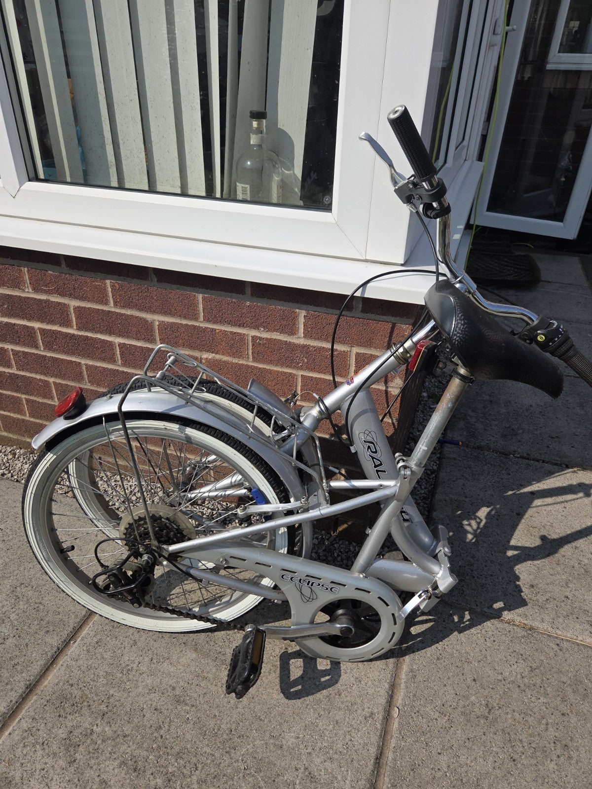 Raleigh Compact Vintage Folding Bike Bicycle Retro Cream White