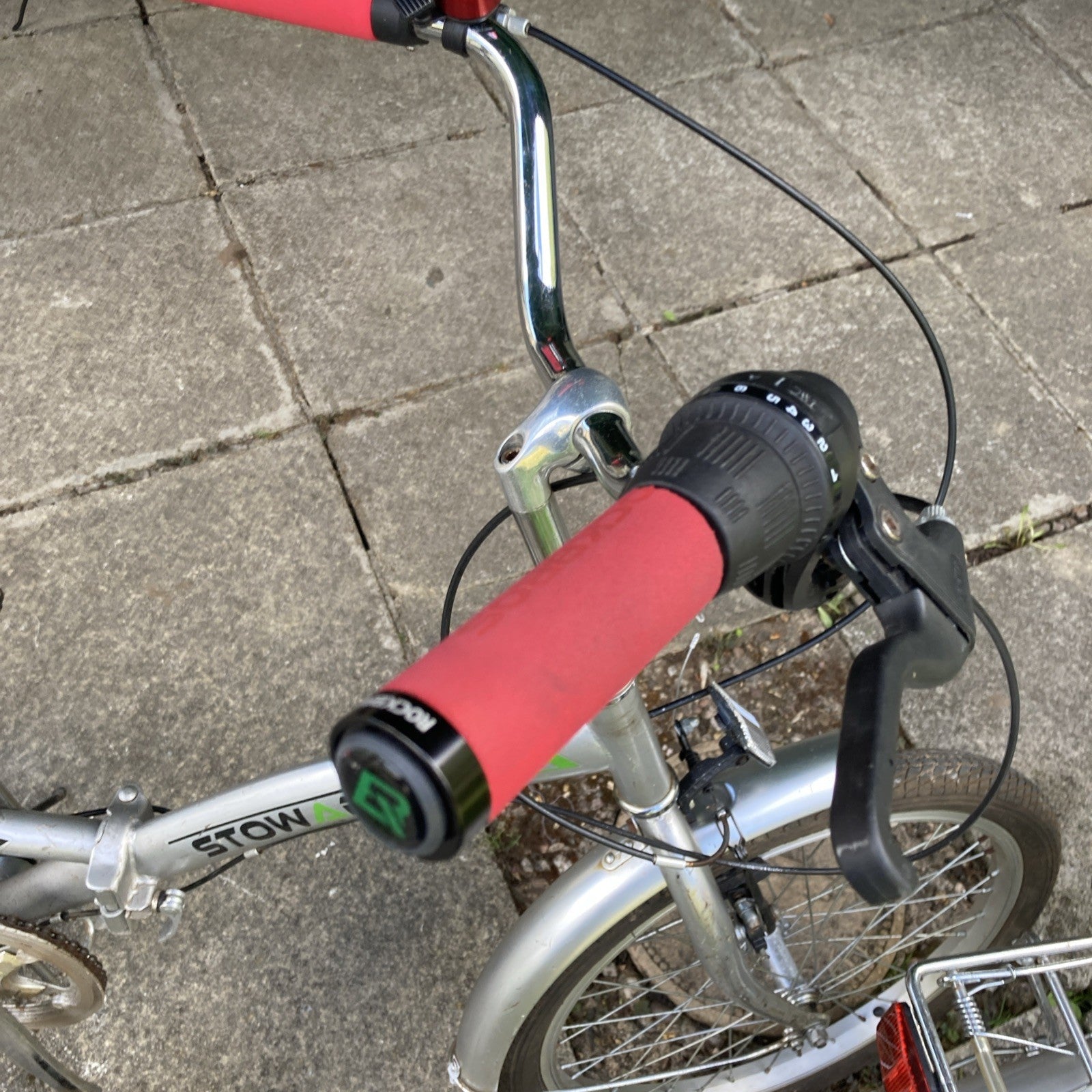 TWO Stowabikes 20in Folding Bikes Silver Rear Rack Mudguards Grip Shifter