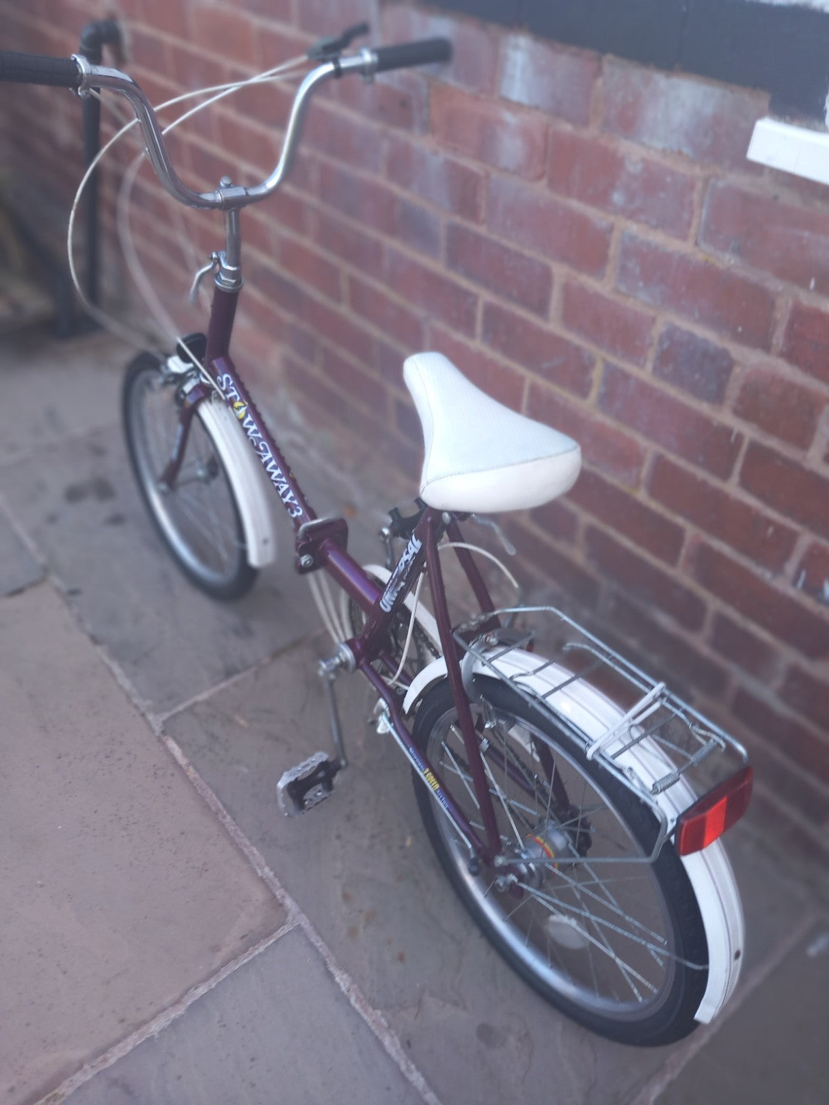 Universal Stowaway Folding Bike 3-Speed, 20" Wheels Excellent Condition