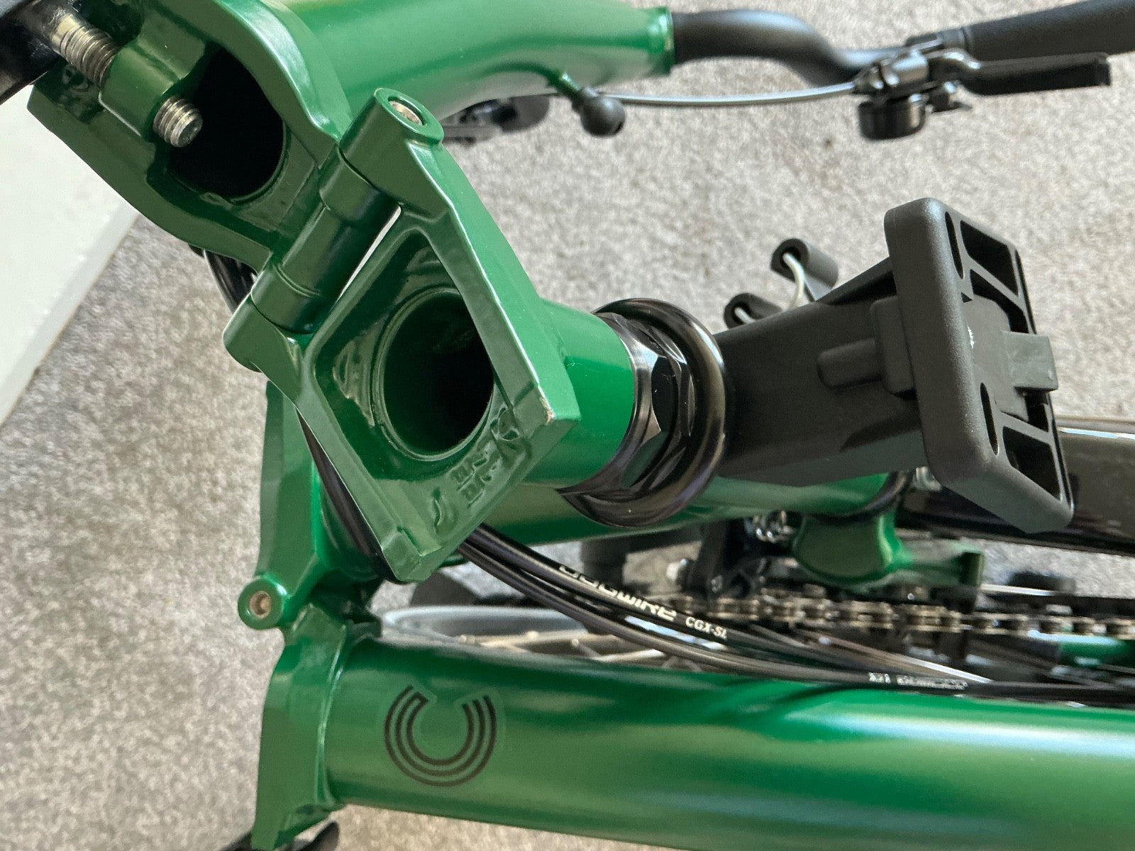 brompton bike C line 2 gear racing green - excellent condition