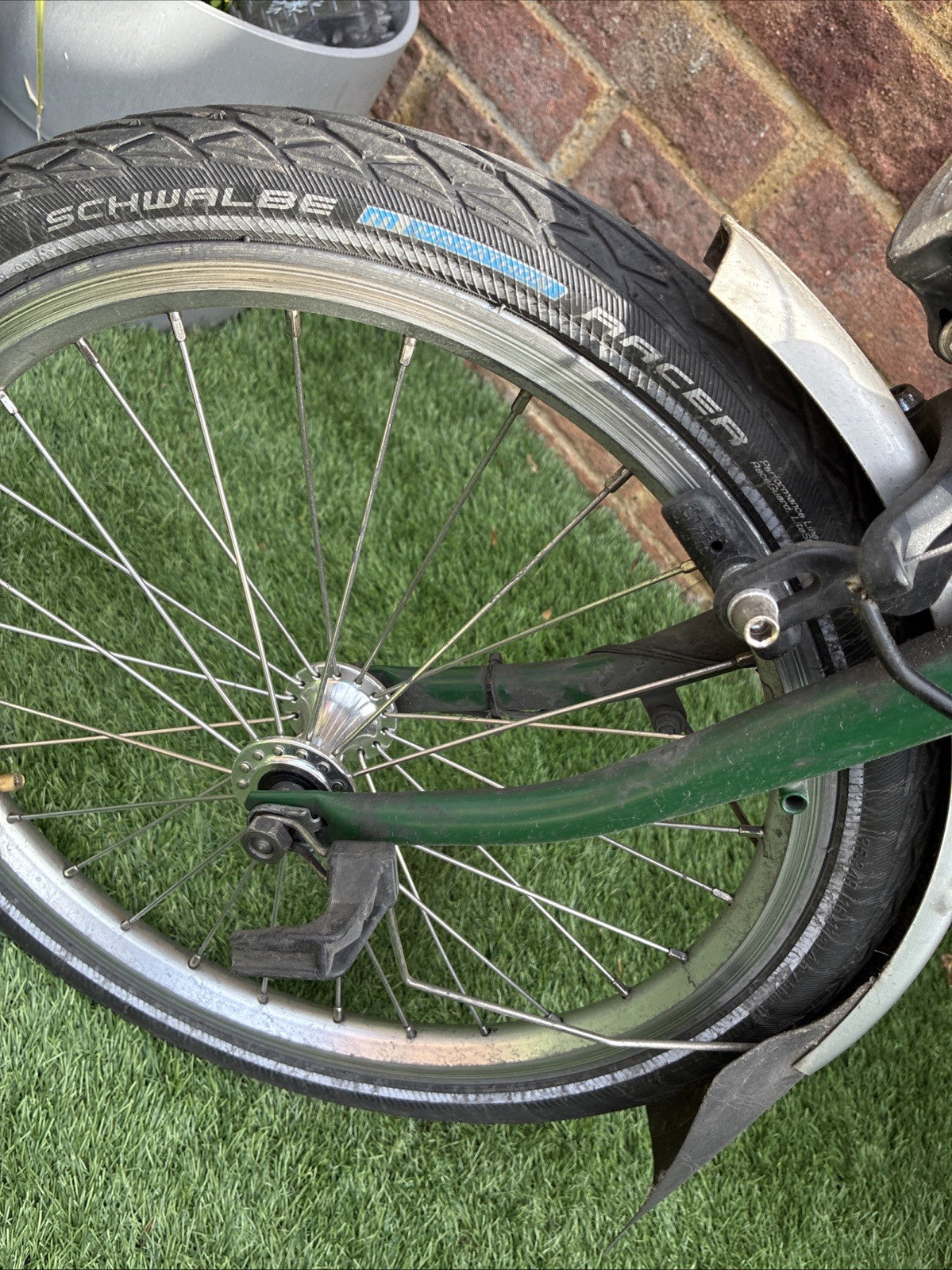 Brompton folding bike, 6 speed, British racing Green, See Description