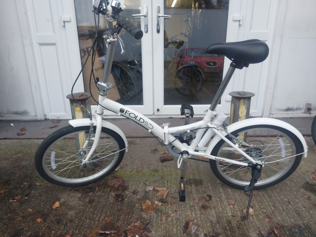 BRAND NEW SAXON FOLD UP BIKE 20 INCH WHEELS