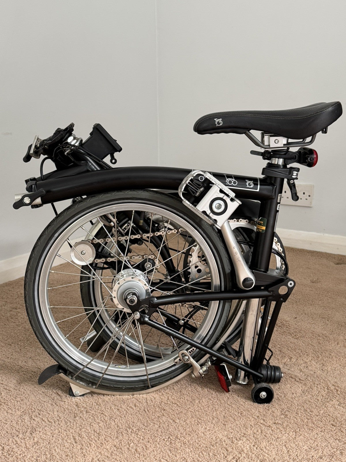 Excellent Condition Brompton Folding Bike Fully Serviced 3-Speed Black