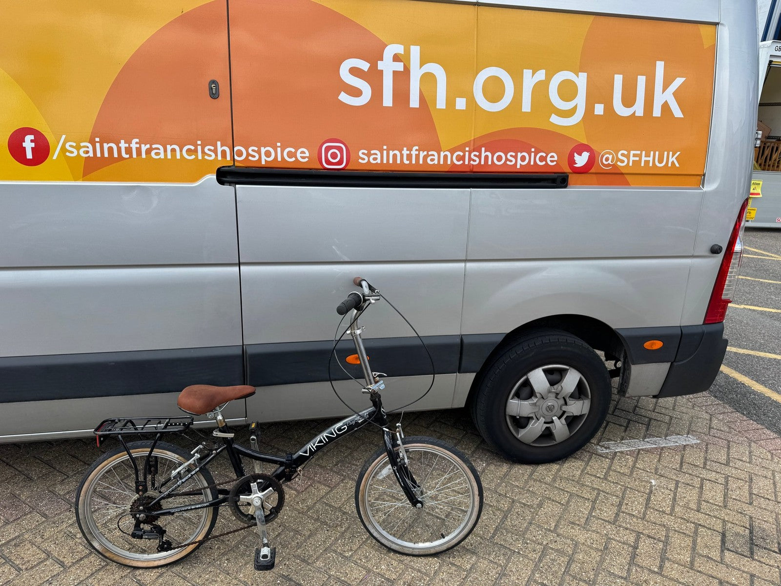 Viking Easy Street Folding Bike with Rear Rack Black