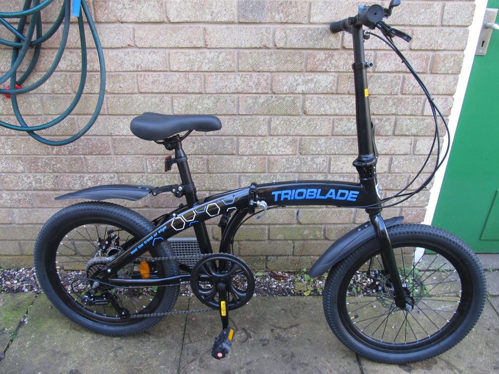 BIKE  FOLDING 20" WHEELS UNISEX DISC BRAKES -EXCELLENT SUPER CONDITION