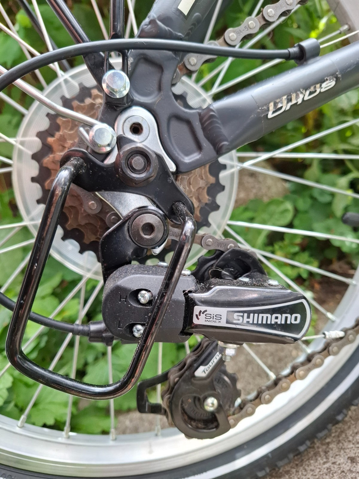Orus folding bike used with extras pic up only