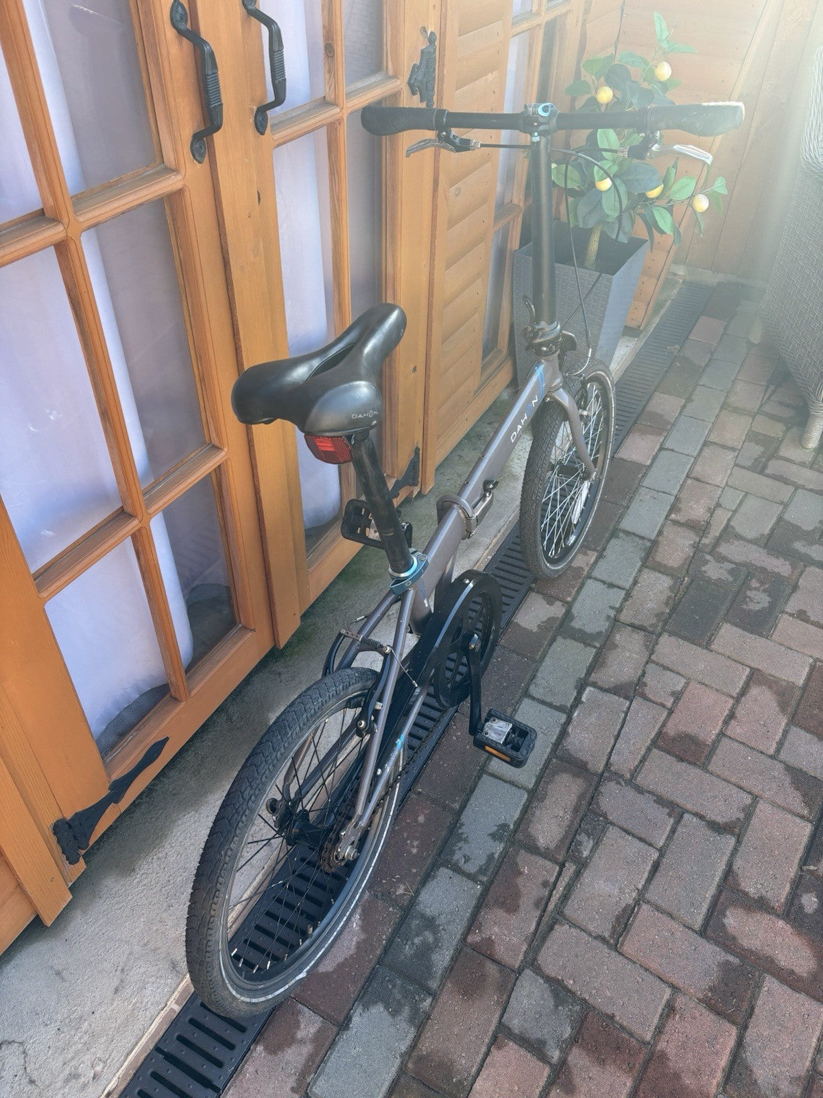 Dahon Single Speed Fold Up City Bike