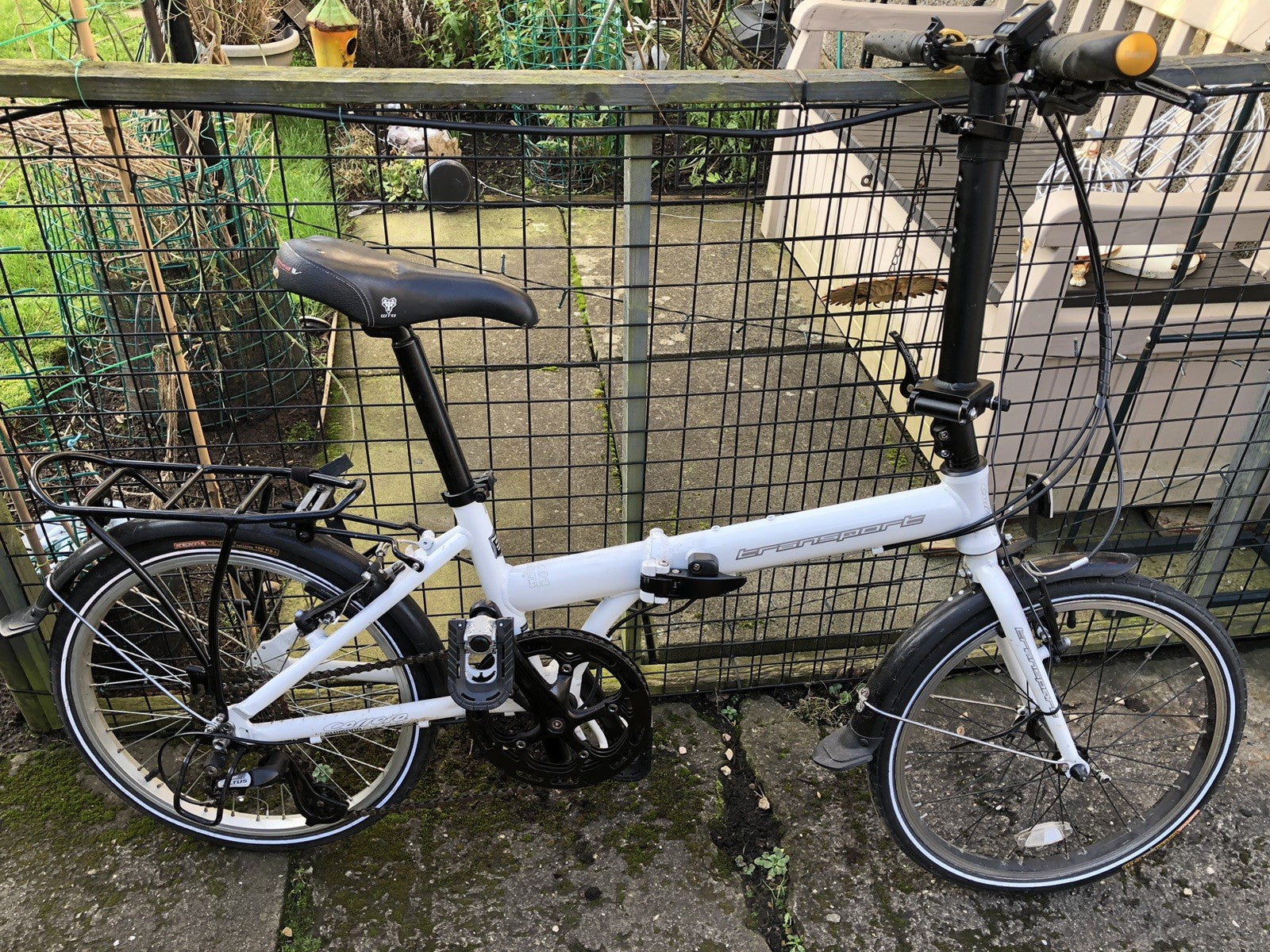 Carrera Transport 8 Speed folding bike