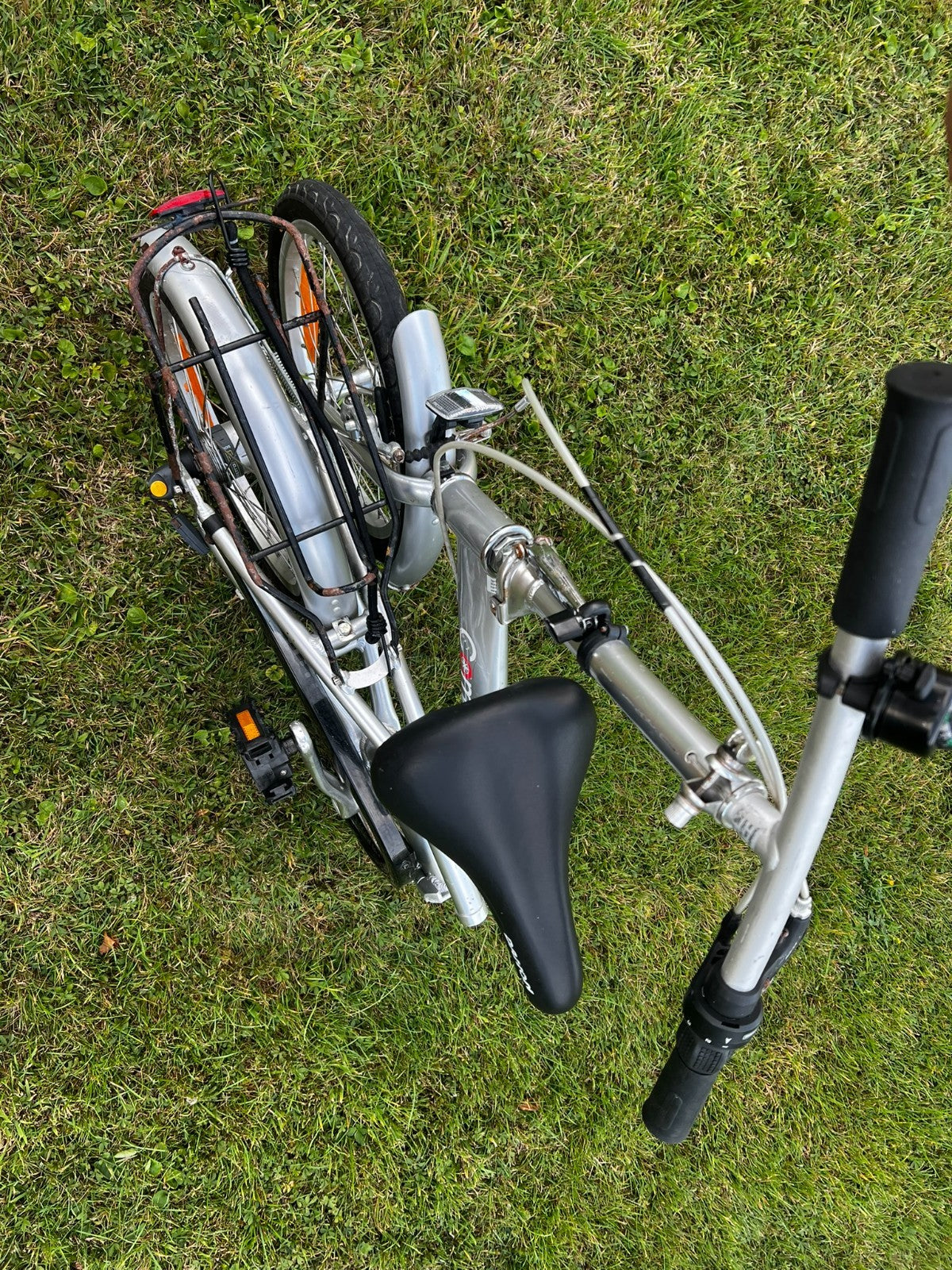 3 speed Compass folding bike (commuter, caravan or boat bike) , kickstand & rack