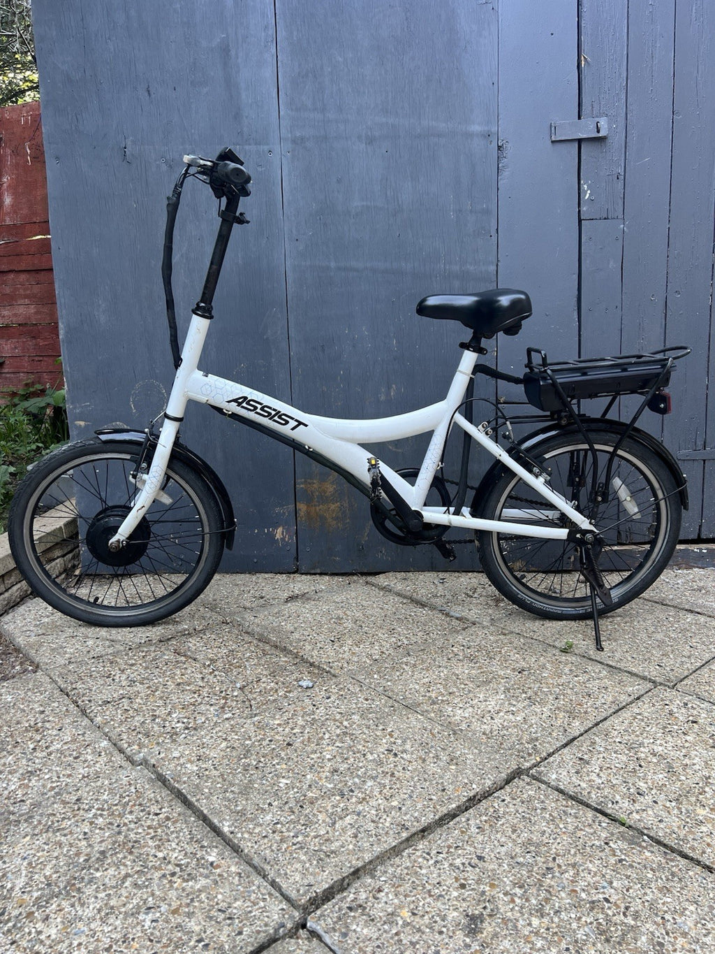 Halfords Assist 20” Hybrid Folding Bike White – Spares / Repair