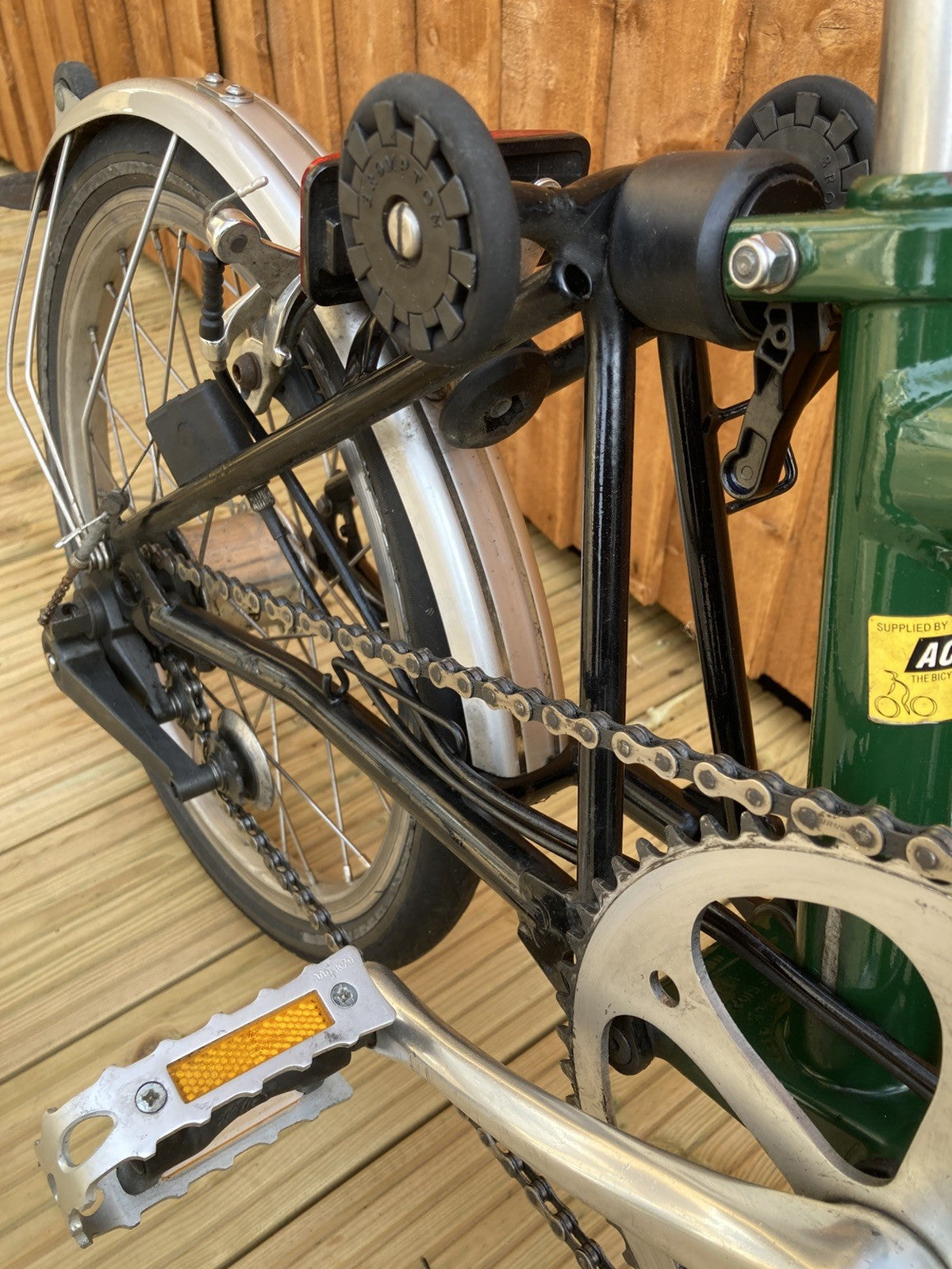 Brompton Racing Green Folding Bike 3 Speed + Brooks Saddle + Brooks Grips