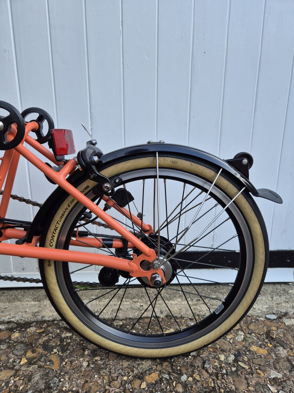 Brompton C Line Explore 6 Speed. FULLY SERVICED. Low Bar. Fire Coral Orange.