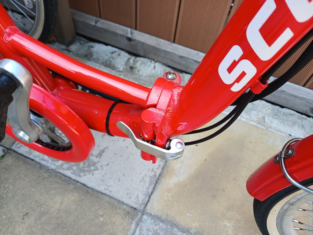 Scout Tricycle Folding 6-Speed Shimano 24" E Trike 3 Wheel Bicycle - In Red