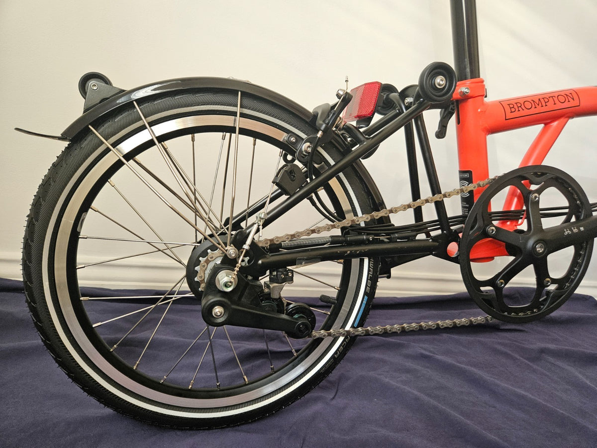 Brompton H6L - 6 Speed - C Line - High - Excellent Condition