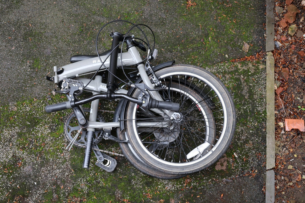 Raleigh Evo Two, folding bike, 7 speed 20" wheels - comes with extra accesories